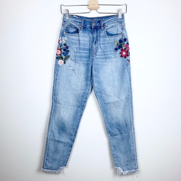 American Eagle Outfitters Denim - American Eagle Embroidered High Waisted Mom Jeans